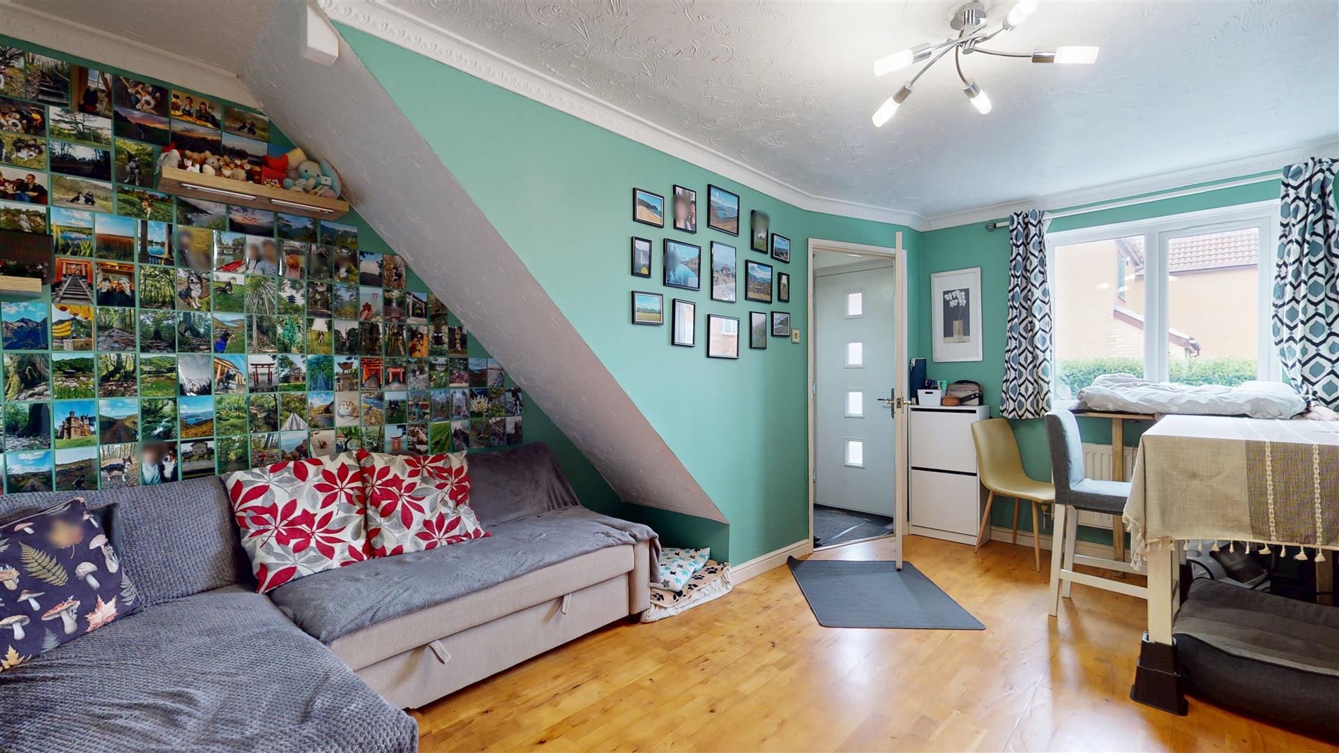 2 bed property in Bantock Close, Milton Keynes